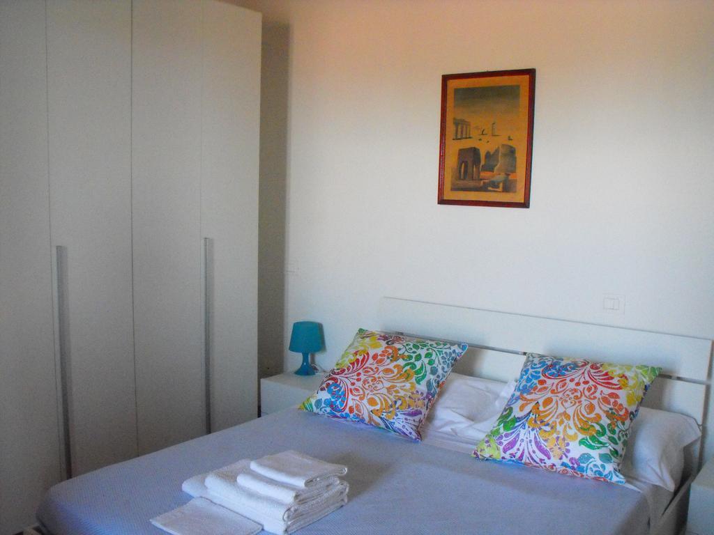 Finestra Della Val D'Orcia Apartment Contignano Ruang foto